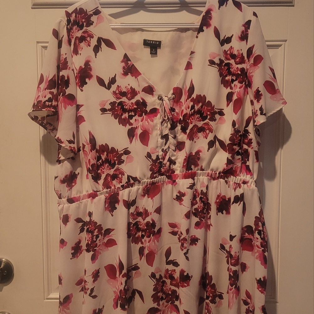 Pink Floral Torrid Top